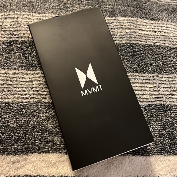 MVMT light blue/silver watch - Picture 7 of 7